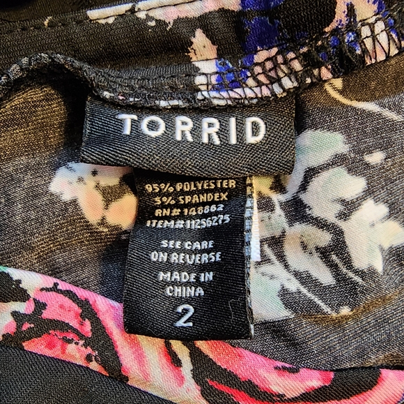 Torrid Top - Picture 5 of 5